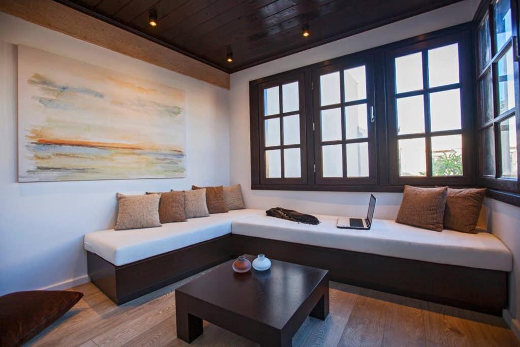 Casa Quindici In The Old Town Villa Rhodes City ภายนอก รูปภาพ